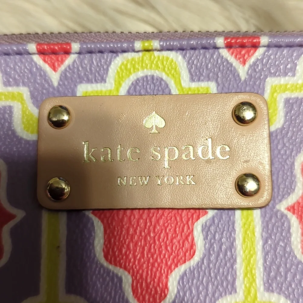Kate Spade Cabana Tile Linet Multicolor Wristlet Bag - Picture 3 of 5